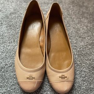 Coach flats